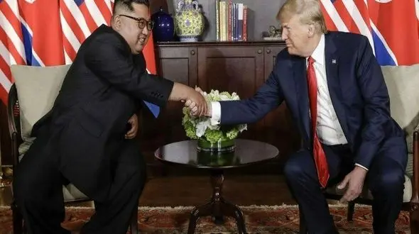  جلوه های هنر ایرانی در مذاکرات ترامپ - اون