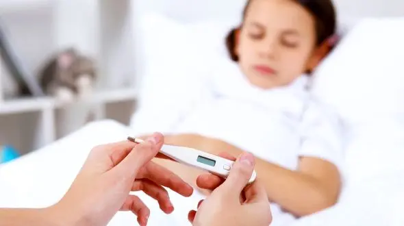 پاشویه کودک تب دار روشی سنتی و منسوخ