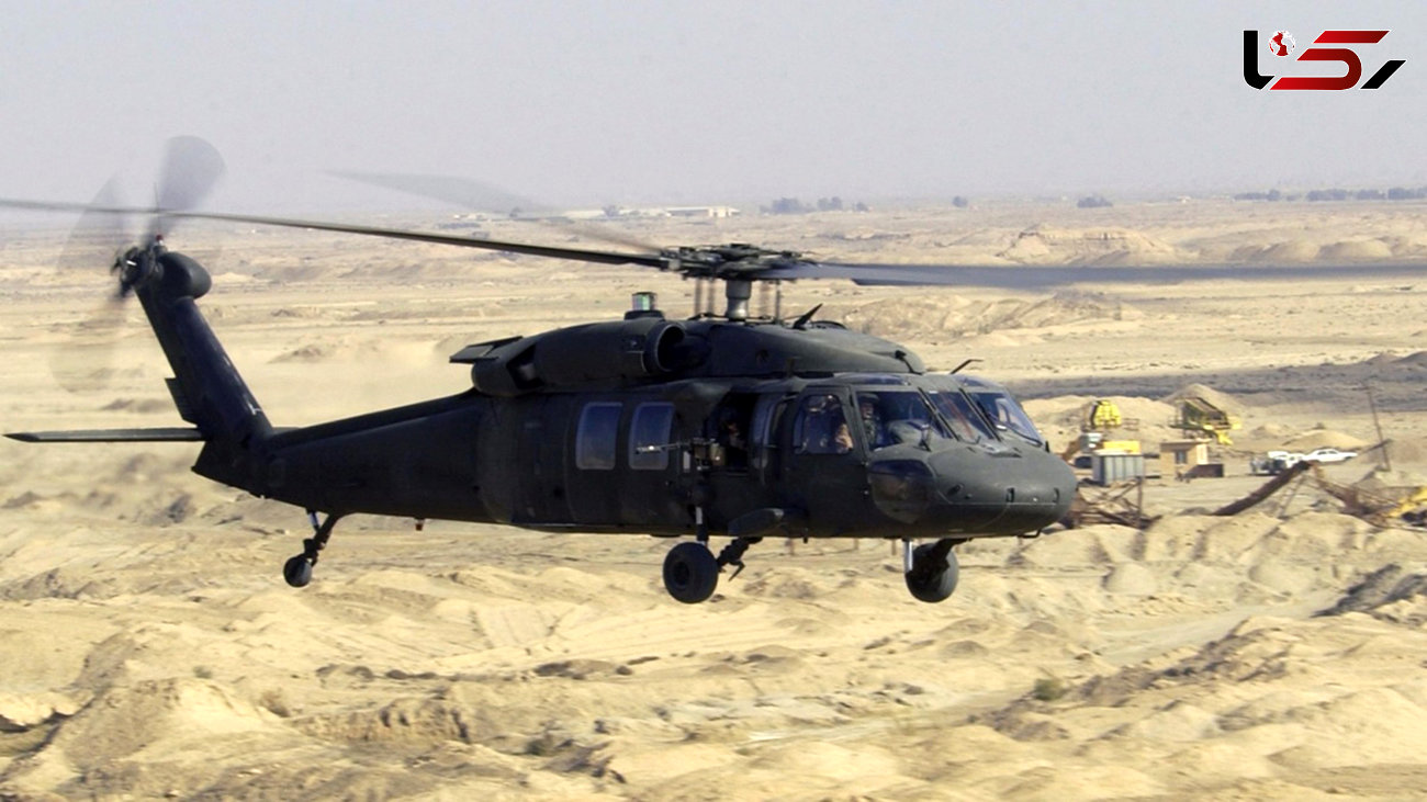 فیلم لحظه آویزان شدن طالبان به هلیکوپتر / معلق بین زمین و آسمان ماند