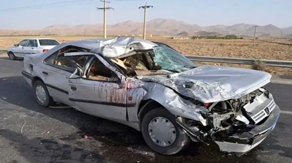 8 کشته و زخمی در تصادف زنجیره ای 3 خودرو در شیراز