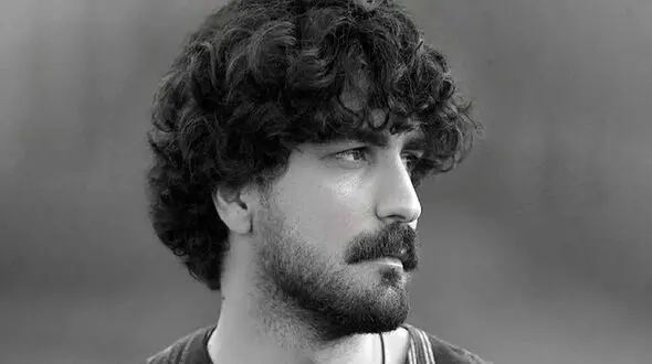 فیلم خیام خوانی باشکوه عرفان طهماسبی چقد محشره/  برخیز و مخور غم جهان گذران