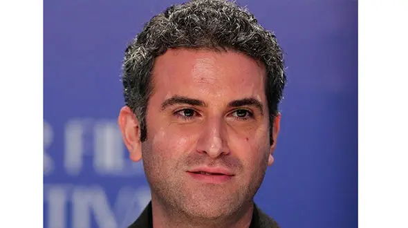 اولین عکس از مادر هوتن شکیبا! / چهره زیبا و شیک مادر بچه مهمونی !