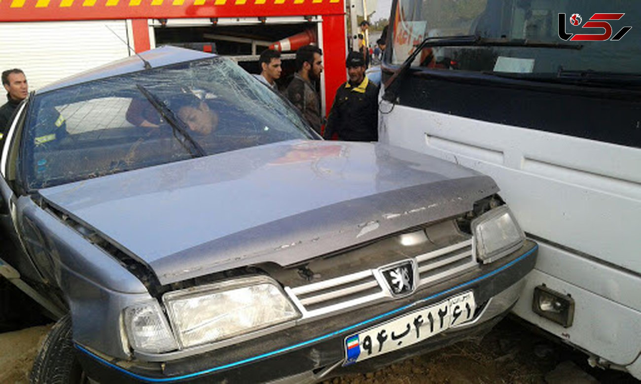 تصادف پژو 405 با اتوبوس در محور بانه- سقز / راننده پژو کشته شد 