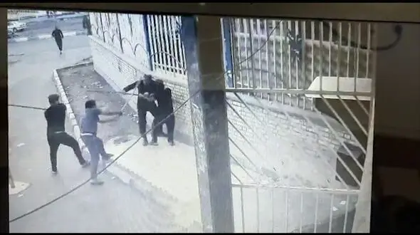 جزئیات حمله 4 قلچماق به مدیر آبفای آبادان / خانوادگی بود + فیلم لحظه جدال