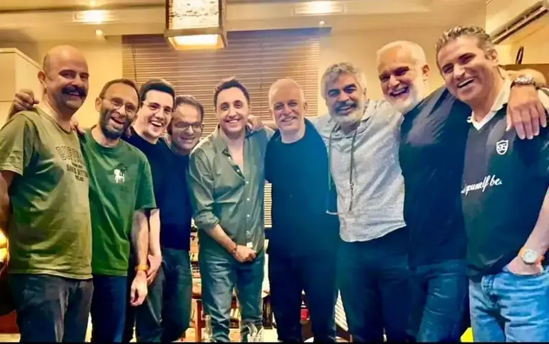 جمع شدن مجدد تیم سریال «لیسانسهها» برای پروژهای جدید