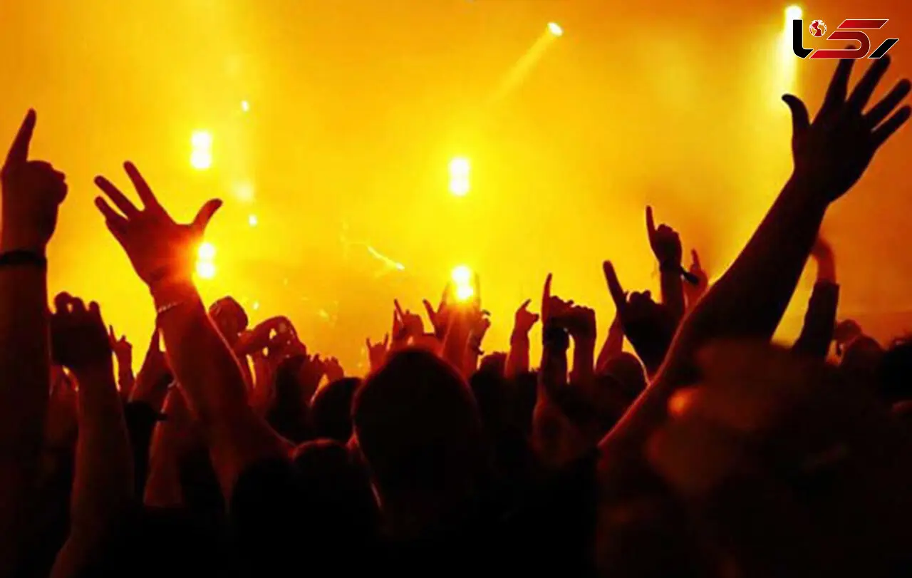 دستگیری 30 زن و مرد در پارتی شبانه ویلای ساحلی رشت/ همه مست بودند