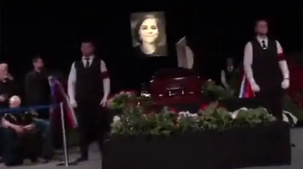 ببینید | تشییع دختر مشاور ارشد پوتین