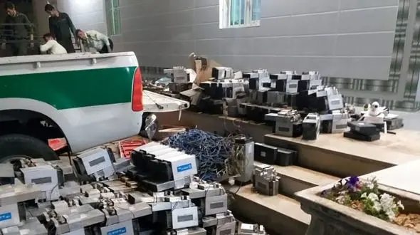 انهدام باند سازمان یافته دریک در ایران / یک هزار و ۵۰۰ میلیارد به جیب زدند