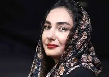 ظاهر ساده و ملیح هانیه توسلی با النگوی خاص خود به سبک مصری‌ها