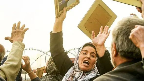 چهل‌ویکمین دوره جشنواره فیلم فجر /  سیمرغ بلورین جایزه گوهرشاد 