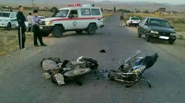 عکسی وحشتناک از شاخ به شاخ  2 موتورسیکلت /2 جوان بوشهری کشته شدند