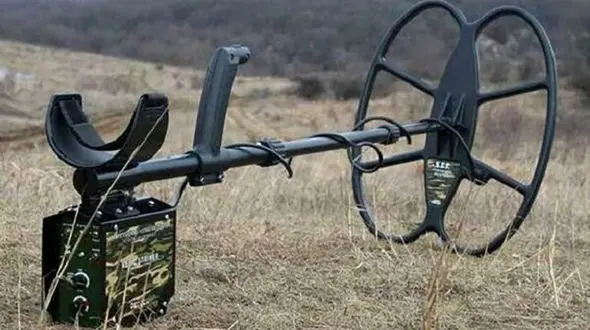 کشف فلزیاب در اسفراین