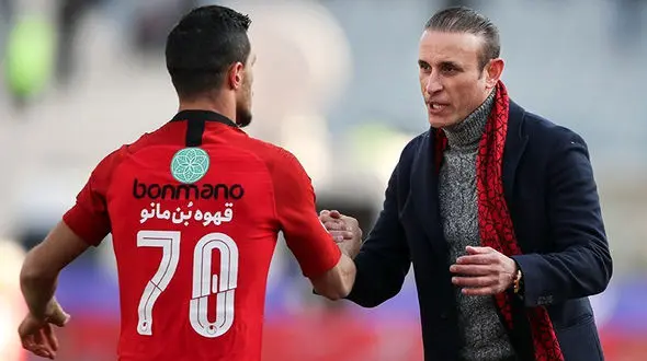 تصویری جالب از یحیی گل محمدی در شارجه