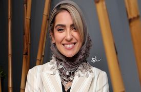 فیلم / اشک های مونا کرمی در دل جنگ 12 روزه: روز های آخر بارداریم بودم، / خیلی خیلی ... / دچار درد زودرس شدم ... / بچم  10 روز زودتر  متولد شد ... /  همش به این فکر می کردم که ....