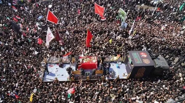 تصویر هوایی از تشییع رهبر انقلاب ایران در نجف اشرف