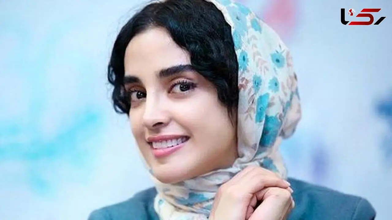 مانتو و کیف حسرت برانگیز الهه حصاری ! + عکس