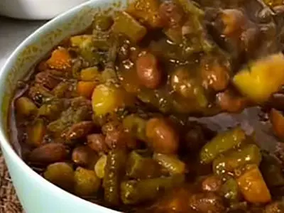 طرز تهیه غذای اقتصادی و سالم به نام خوراک لوبیا + فیلم