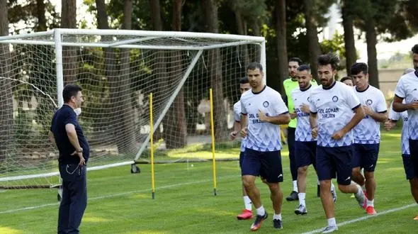 گل‌گهر جانشین صادقی را پیدا کرد/ قلعه‌نویی در اندیشه جذب شاگرد سابق