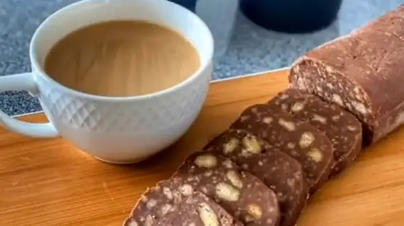 چای را در این هوای پاییزی با این شیرینی خانگی میل کنید / فیلم