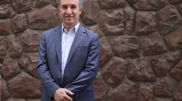 آقای رئیس جمهور چرا تغییر مکان پایتخت از تهران به جنوب کشور !  + صوت