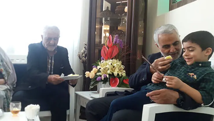 عکس‌العمل حاج‌قاسم از ازدواج مجدد همسر شهید / مهمانی که حضورش را باور نمی‌کردم