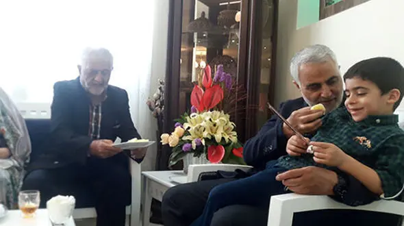 عکس‌العمل حاج‌قاسم از ازدواج مجدد همسر شهید / مهمانی که حضورش را باور نمی‌کردم