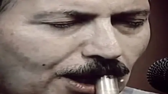 آواز جگرسوز؛ نوای نی ای که دل هر آدم شادی ام غمگین میکنه و یاد خاطرات تلخش میندازه