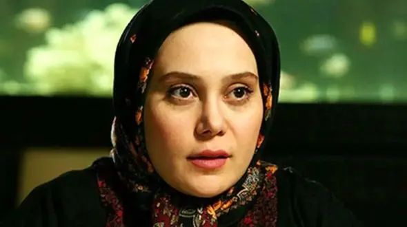 آرام جعفری «دختر مهتاج» سریال زیر آسمان شهر سال ۱۴۰۴