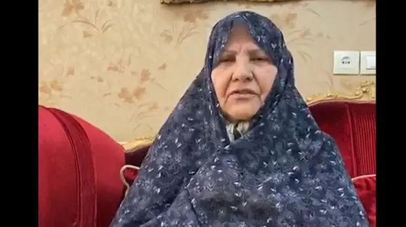 فیلم / مرد نقابدار به مادر تنهای شهید رحم نکرد / دست و پایم را بست
