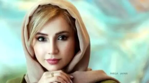 تصویری از جشن چهارشنبه‌سوری شبنم قلی‌خانی در دبی