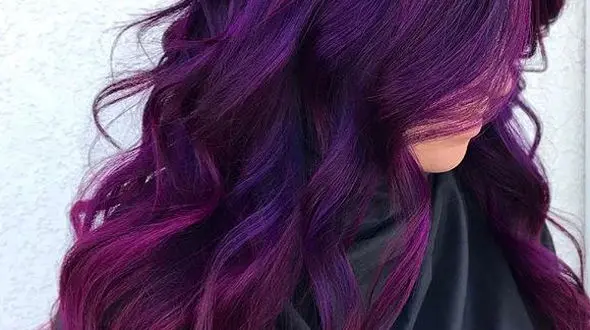 بلایی که رنگ مو سر  زیبایی موهایتان می آورد