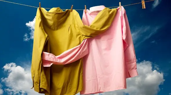 چگونه لکه وایتکس را از روی لباس پاک کنیم؟