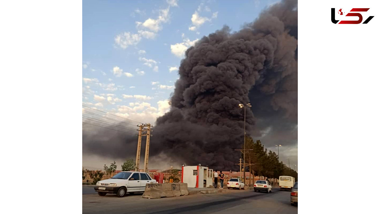 فیلم لحظه آتش‌سوزی مهیب در کارخانه الکل قم / صبح امروز رخ داد