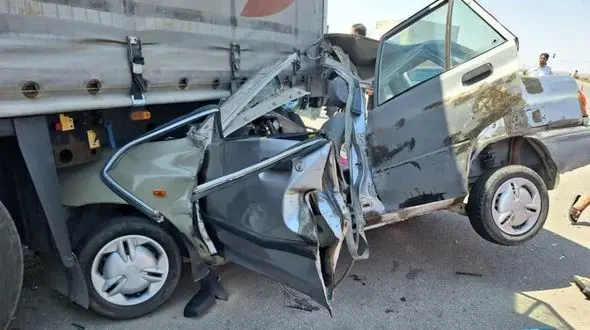 تصادف مرگبار پراید با تریلی در شاهرود