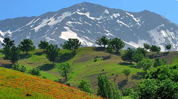 راهنمای رسیدن به کوهرنگ + معرفی جاذبه های گردشگری