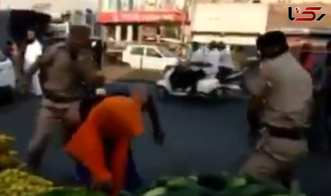 کشتی کج کار سرشناس پلیس را ضربه فنی کرد + فیلم / هند