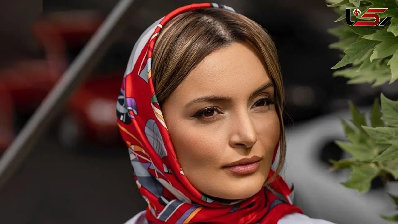 نگاهی به چیدمان منزل دوبلکس و بسیار شیک  نیلوفر پارسا سیمای سریال کلینیک رویا / از مبلمان شیک تا میز خاص جلوی تلویزیون خانه دوبلکس خانم بازیگر 