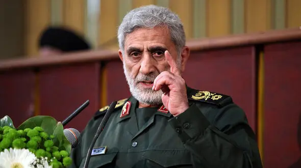 خط و نشان سردار قاآنی برای آمریکا /در شب حمله سپاه به اسرائیل ۸ ناوگروه در دریای سپاه مستقر بود تا جلوی عملیات را بگیرد