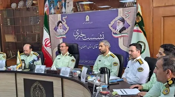 طرح‌های پلیس راه اصفهان الگوی کشور شد / برخورد با خرده فروشان مواد مخدر 5 برابر شد/ کشف 2.5 تن مواد مخدر در یک ماه و نیم گذشته