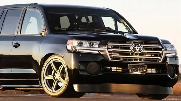 گنج 2 هزار میلیارد تومانی در طبقات منفی 3 و 4 مجتمع تجاری در شمال تهران / سردار حسین رحیمی تشریح کرد