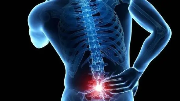 حرکات کششی؛ یکی از بهترین راه‌ ها برای مراقبت از کمر