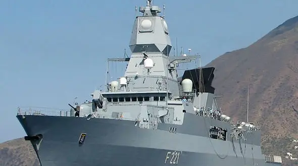 کشتی جنگی آلمان به دریای سرخ می‌رود