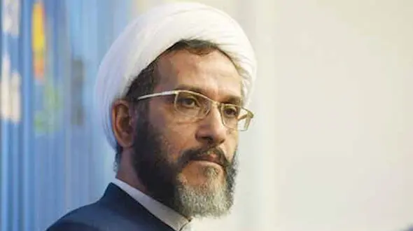مازنی: عدم پخش زنده مناظره‌ها نوعی عقب‌گرد از توسعه مردم‌سالاری است