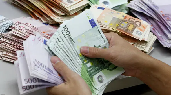 قیمت لیر ترکیه به تومان، امروز جمعه 15 فروردین ماه 1404