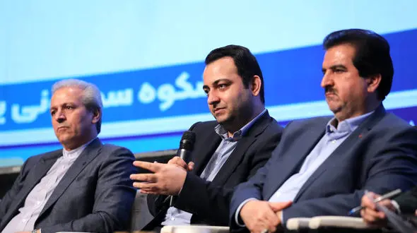 
بانک صادرات ایران با تمامی ظرفیت به سمت بانکداری هوشمند حرکت خواهد کرد