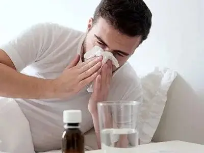 چگونه گرفتگی بینی را از بین ببریم؟ درمان خلط پشت حلق