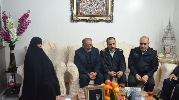 دیدار سردار رحیمی با خانواده شهید استواریکم بایرامی