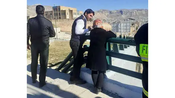 خودکشی زن ایلامی / امروز عصر همه ترسیدند + عکس