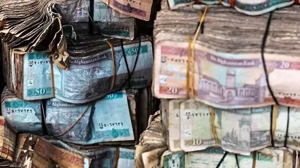 از قیمت لیر ترکیه تا ریال عربستان در تاریخ سه شنبه 17 تیر 1404