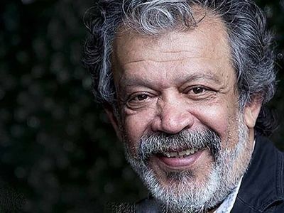 نگاهی به چیدمان دلبرانه خانه حسن پورشیرازی و مهناز افضلی زن مهربانش / در و دیوار پر از عکس های سینمایی و گل و گیه و ...